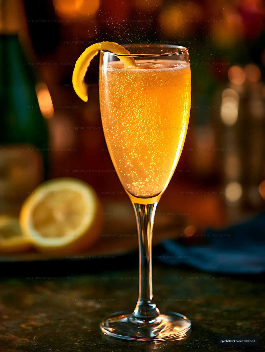 Bubbly citrus drink with lemon slice in glass